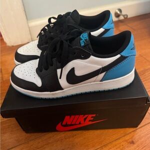 Nike Air Jordan 1 Size 7 Women/5.5 Big Kids
